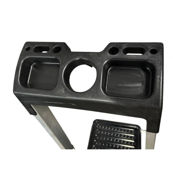 Стремянка 3сх. верх.вс.-0,63м KMH0103BP, ступеньки 13см., анодированный алюминий