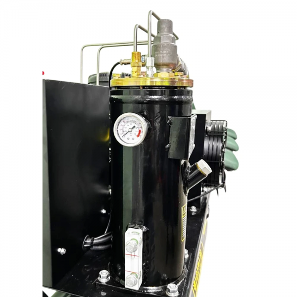 Винтовой компрессор 200 л GTM DLG5.5V масляный (DLG5.5V)
